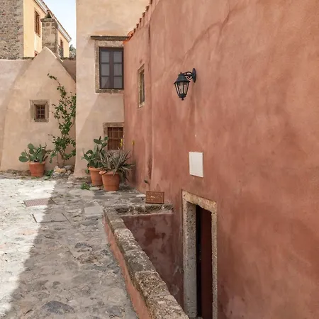 Casa Tradizionale Goulas Pensión Monemvasía