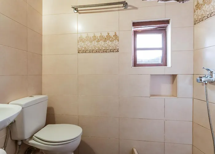 Casa Tradizionale Goulas 게스트하우스 3*