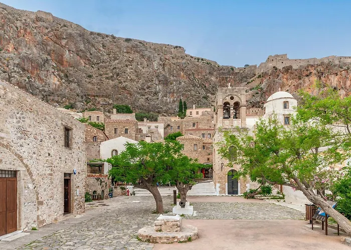 ゲストハウス Casa Tradizionale Goulas モネンバシア